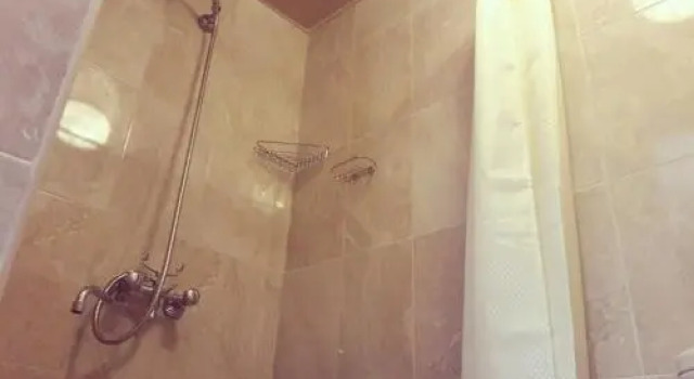 Nina's Guest Room