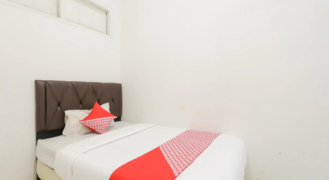 Standard cameră Hotel O Pasar Baru Inn