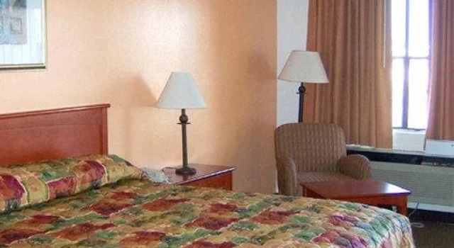 Regency Inn Fairfield, Rezervați Hotel Fairfield Texas