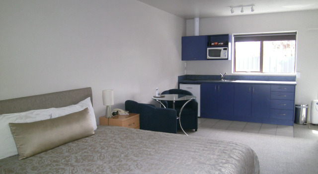 Студия Anchorage Motel Apartments