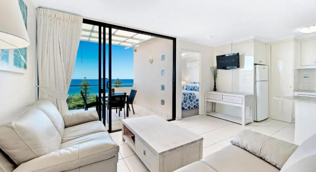 Апартаменты ULTIQA Shearwater Resort