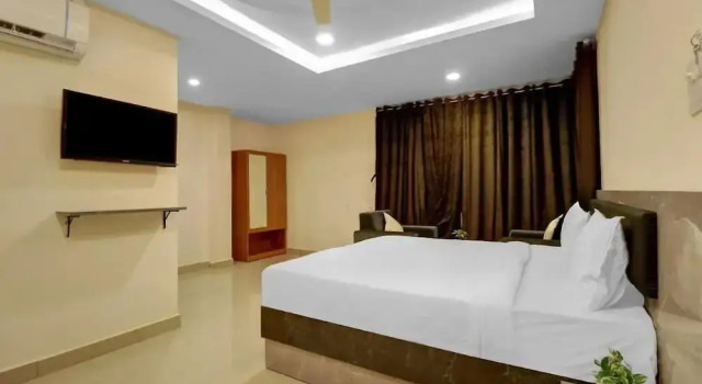 Номер Deluxe Sharans Inn Gandimisamma