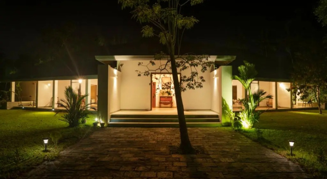 Вилла Deluxe Villa Ronnaduwa