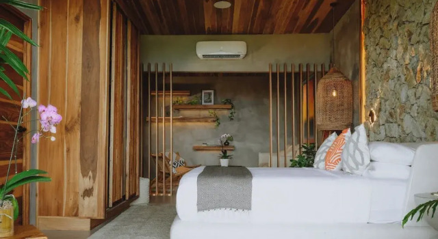 Номер Premium Surf Synergy All-Inclusive Surf and Wellness Retreat