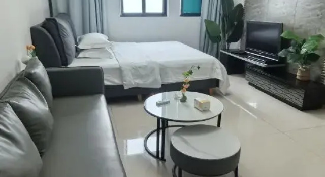 Двухместный люкс с 2 комнатами Haolaiwu Apartment (Chongqing Yangjiaping)