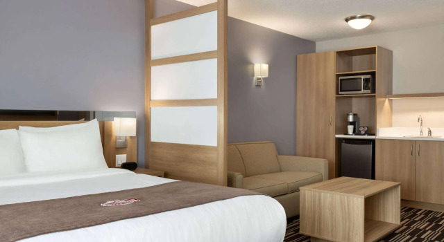 Microtel Inn & Suites By Wyndham Val-d Or