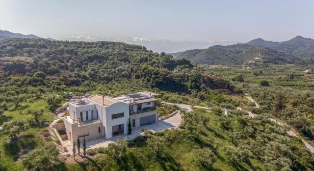 Villa Lucy by PosarelliVillas, Забронировать Вилла Виллы Платаньяс, рядом с Пляж Платаниас, Вилла