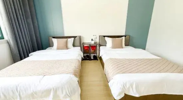 Люкс Deluxe Houhaisen Moonlight HUB Homestay