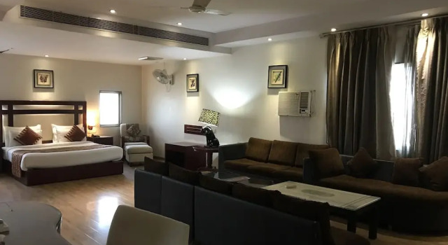 Hotel Delite, Varaa Hotelli Faridabad Haryana