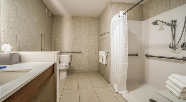 Двухместный номер Deluxe Holiday Inn Express & Suites Platteville by IHG