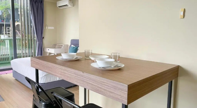 Cube 8 Teens Taman Mount Austin Apartment by Uha, Varaa Huoneisto Hotellit Johor pysäköinnillä, Pysäköinti