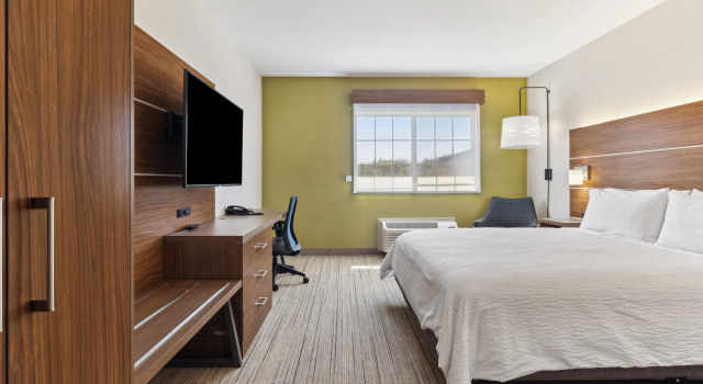 Holiday Inn Express & Suites Mountain View Silicon Valley by IHG, Забронировать Отель Маунтин-Вью Silicon Valley