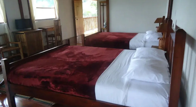 Люкс Hotel Lara's Planet