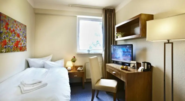 Одноместный номер Standard Hotel Königstein Kiel by Tulip Inn