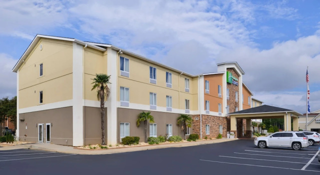 Holiday Inn Express Montgomery East I-85, an IHG Hotel, Reserva ahora Hotel Montgomery Alabama