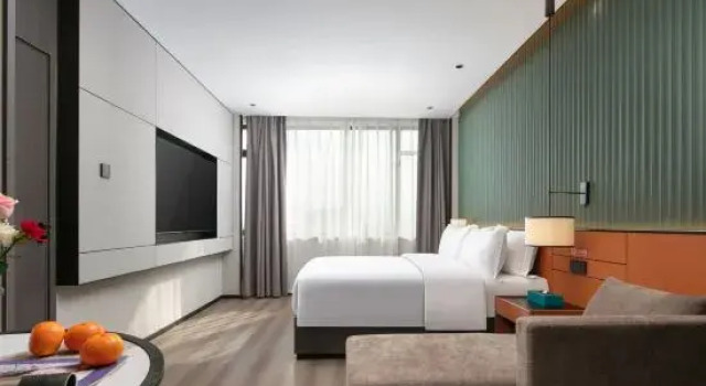 Люкс Deluxe Yiju Hotel (Nancheng High speed Railway Station)