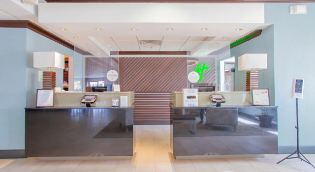 Run of House Holiday Inn & Suites Spring - The Woodlands