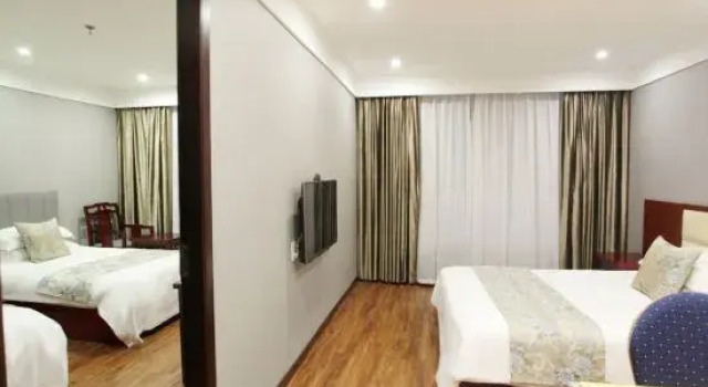 Люкс Deluxe Junyue Hotel