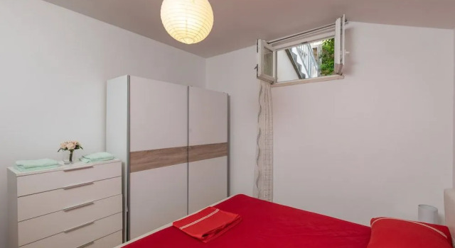 Apartment L&L