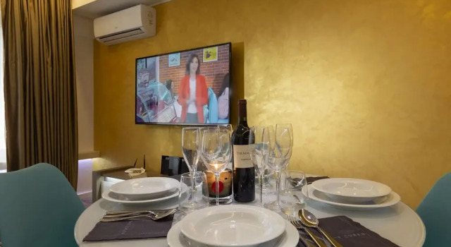 Апартаменты Deluxe с балконом The Queen Luxury Apartments - Villa Carlotta