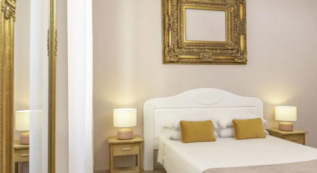 Номер Executive Colibri Prestige Rooms - Roman Ruins View