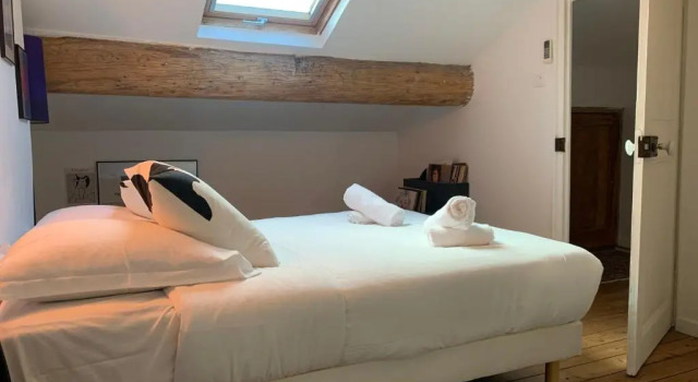 Beautiful House With Garden In Avignon, Prenota Hotel Hotel a Alvernia con parcheggio, Parcheggio
