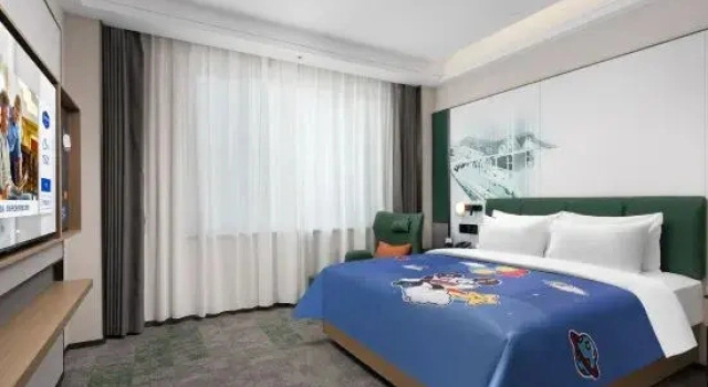 Люкс Hampton by Hilton Kuitun