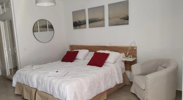 Apartamentos DC II, Забронировать Апартаменты/квартира Отели Бенальмадена с парковкой, рядом с Пляж Malapesquera, Парковка