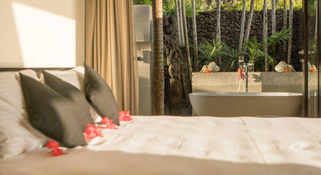 Raiwasa Grand Villa, Book Villa Matei Taveuni