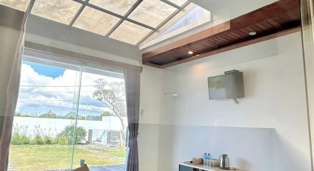 Студия Deluxe с балконом и с красивым видом из окна Volcano Side Kintamani Bali