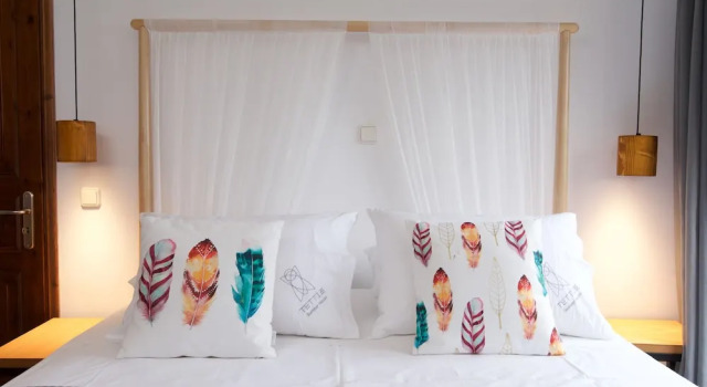 Семейный коттедж с 4 комнатами с видом на море Tettix Summer House