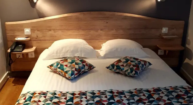 Двухместный номер Comfort с балконом и с видом на реку Best Western Le Pont dOr