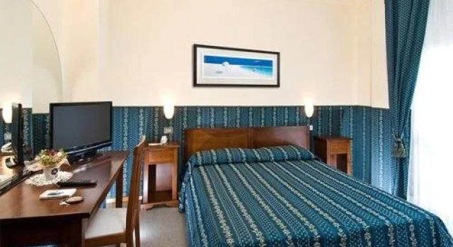 Hotel Napoleon, Забронировать Отель Отели Каттолики 4 звезды, рядом с Аквариум Le Navi, 4*
