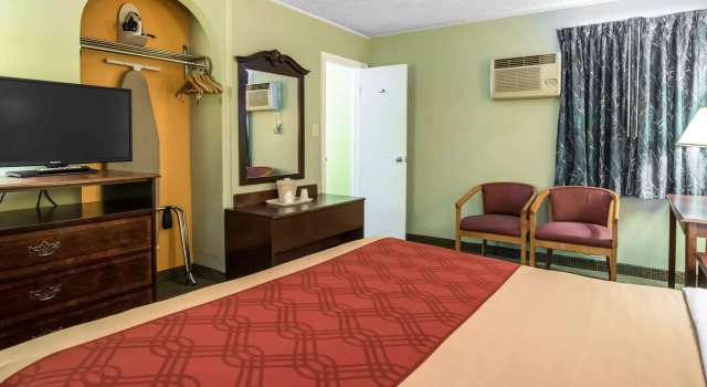 Econo Lodge Brattleboro South, Varaa Mini-hotelli Brattleboro Vermont
