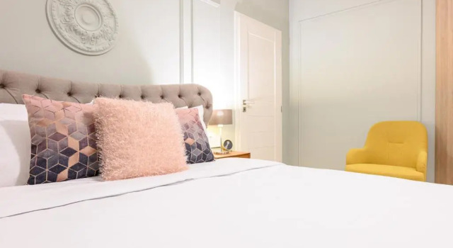 Dozsa Residence, Забронировать Отель Орадя Бихор