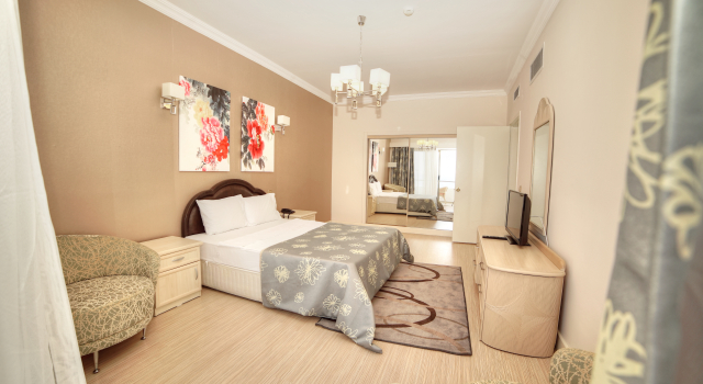 Jasmine Court Hotel