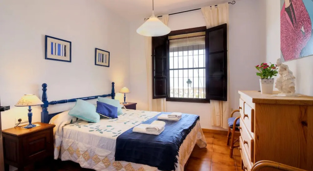 Villa Hermoso, Varaa Villa Nerja Axarquía