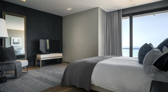 In Residence - Anassa, Забронировать Отель Отели Cape Peninsula с бассейном, Бассейн