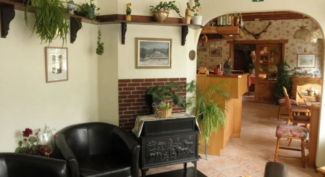 Hostellerie du Cerf, Забронировать Отель Отели Буйон 3 звезды, 3*