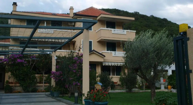 Апартаменты Apartments Laništa - Dragović