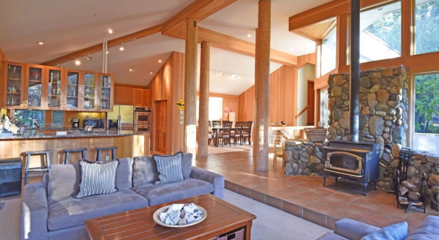 Charming Snow Crest, Prenota Hotel Alpine Meadows Squaw Valley