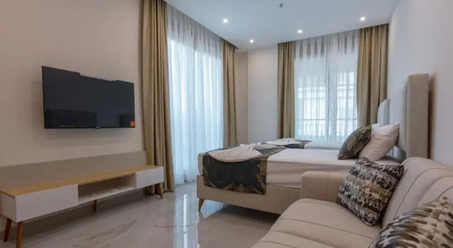 Полулюкс Loovox Suites