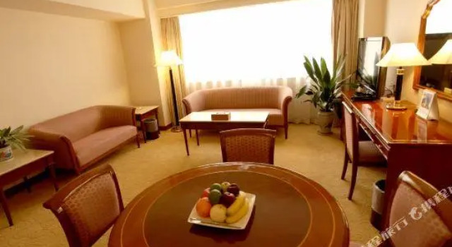 Люкс Deluxe Noble Jasper Hotel Huizhou