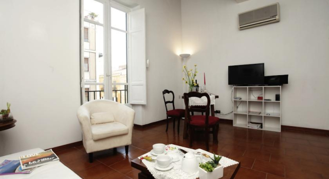Stunning apartment in Palermo w/ WiFi, Book Apartment Hotels in Sicily with Parking, Parking