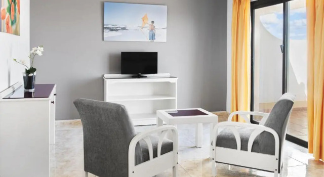 Апартаменты Elba Lucía Sport & Suite Hotel