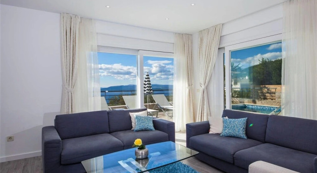 Villa Blue