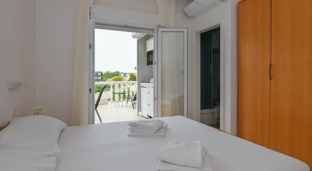 Номер Comfort Seagull Pool Apartments & Studios