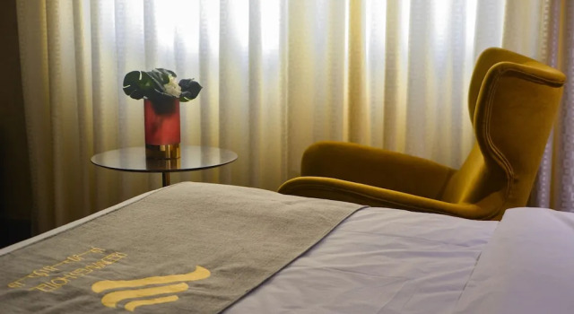 Номер Royal Redwaves Hotel