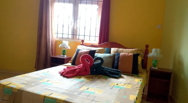 House With 3 Bedrooms in Bonne Terre, With Wonderful Mountain View, Enclosed Garden and Wifi - 16 km From the Beach, Book Hotel Vacoas-Phoenix Grand Port County