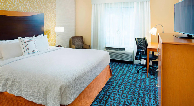Двухместный номер Standard Fairfield Inn & Suites by Marriott San Antonio SeaWorld / Westover Hills